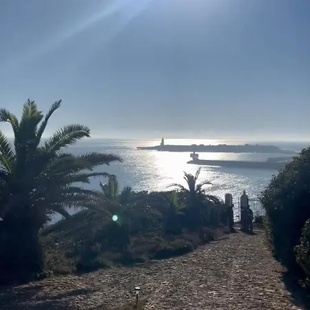 In Center Of Old Town Apartment